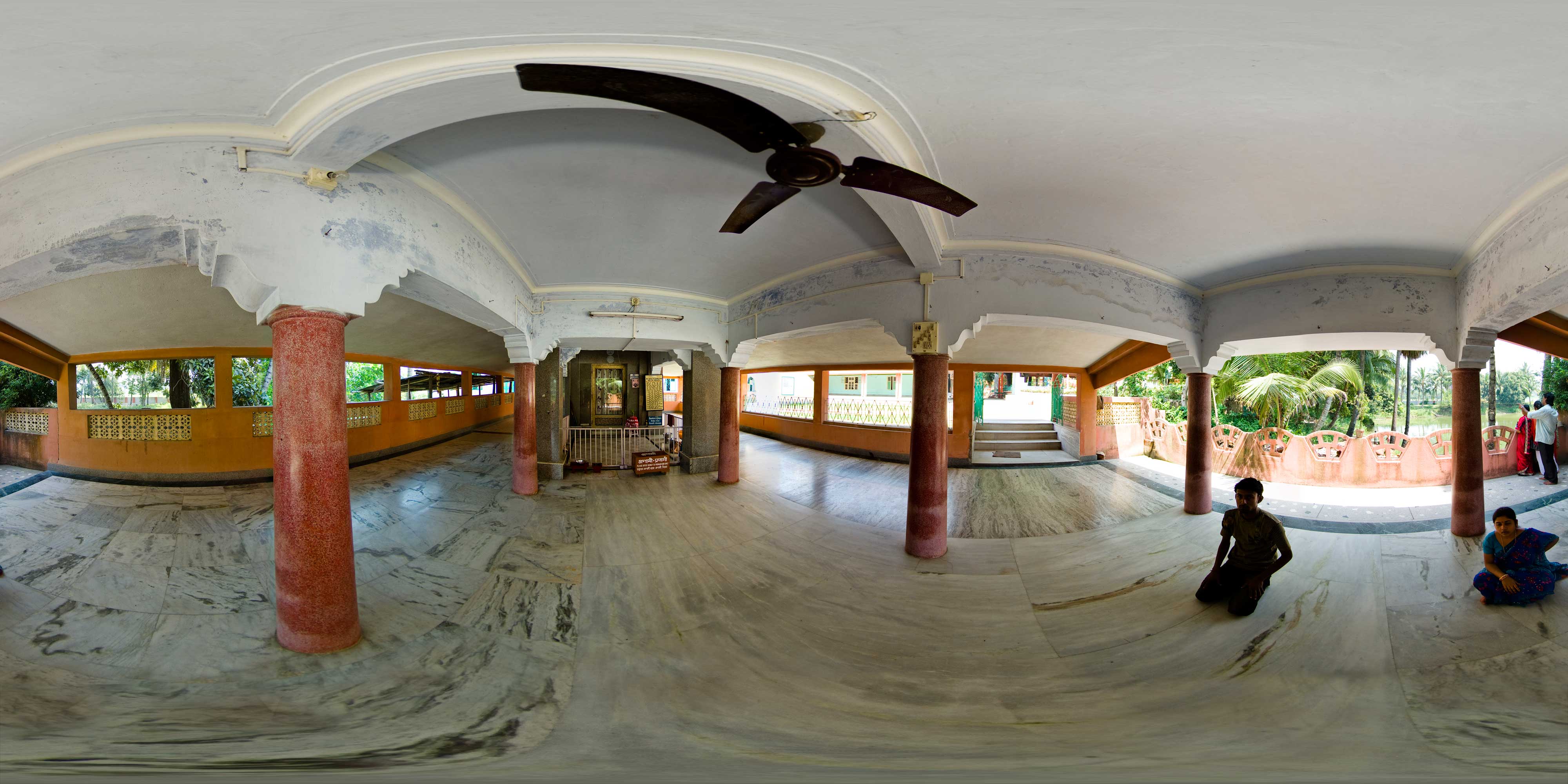 Sri Gaurakisor das Babaji Samadhi &bull; 2